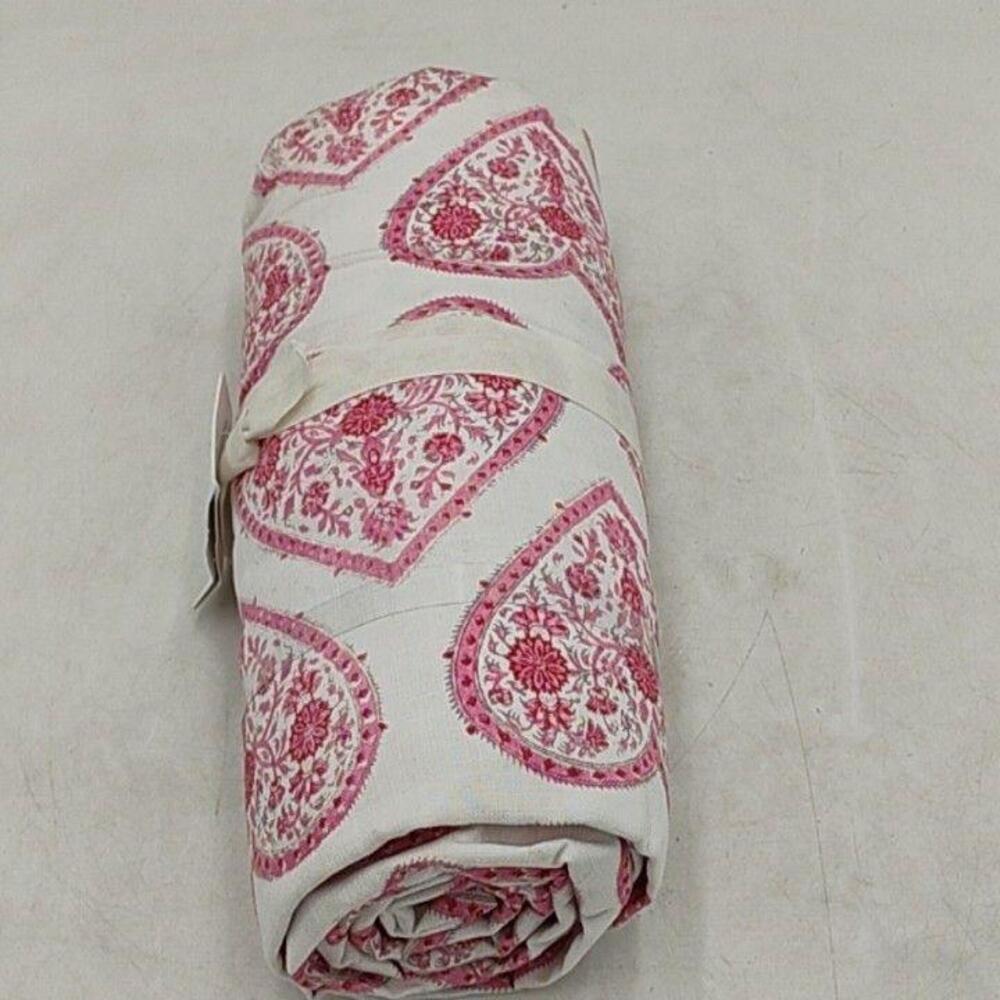 Pottery Barn Heart Block Tablecloth Rectangle 70x126" White Pink Cotton Dining